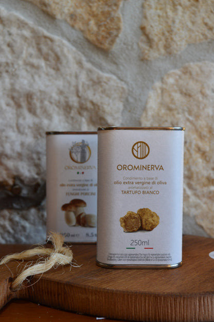 Olio extra vergine d'oliva aromatizzato , "Oro Minerva"