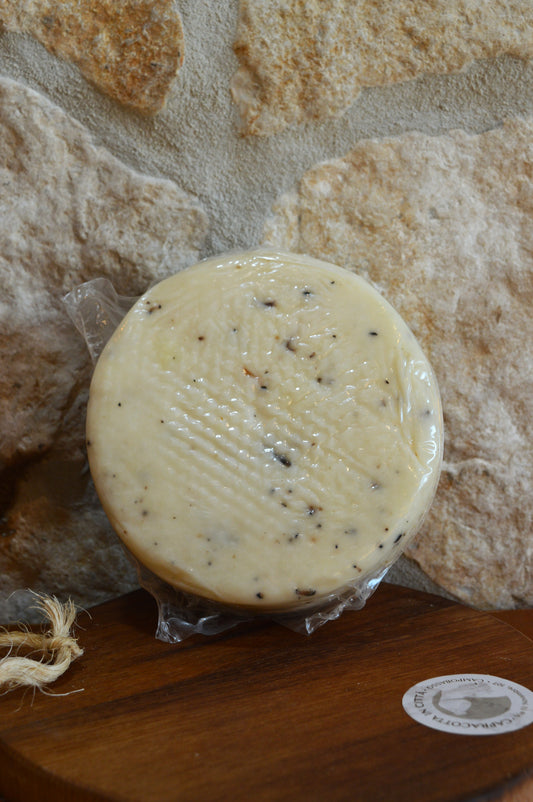 Pecorino al Tartufo, "Caseificio Pallotta"